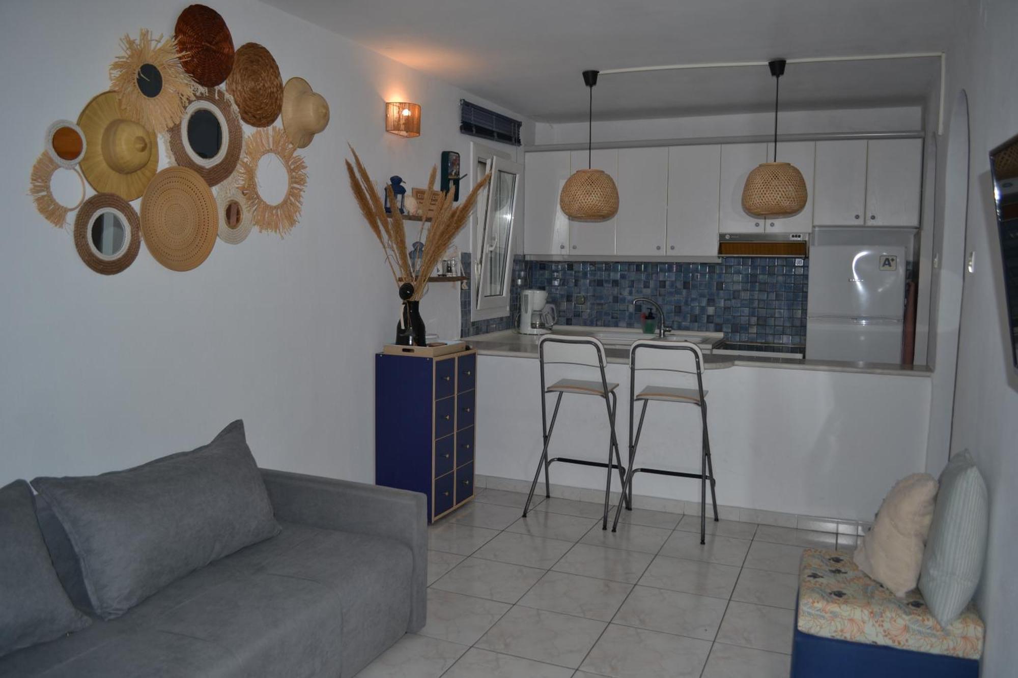Evaliana Seaside Apartment Palaiontsiflikion Luaran gambar