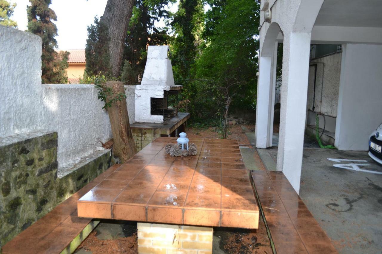 Evaliana Seaside Apartment Palaiontsiflikion Luaran gambar