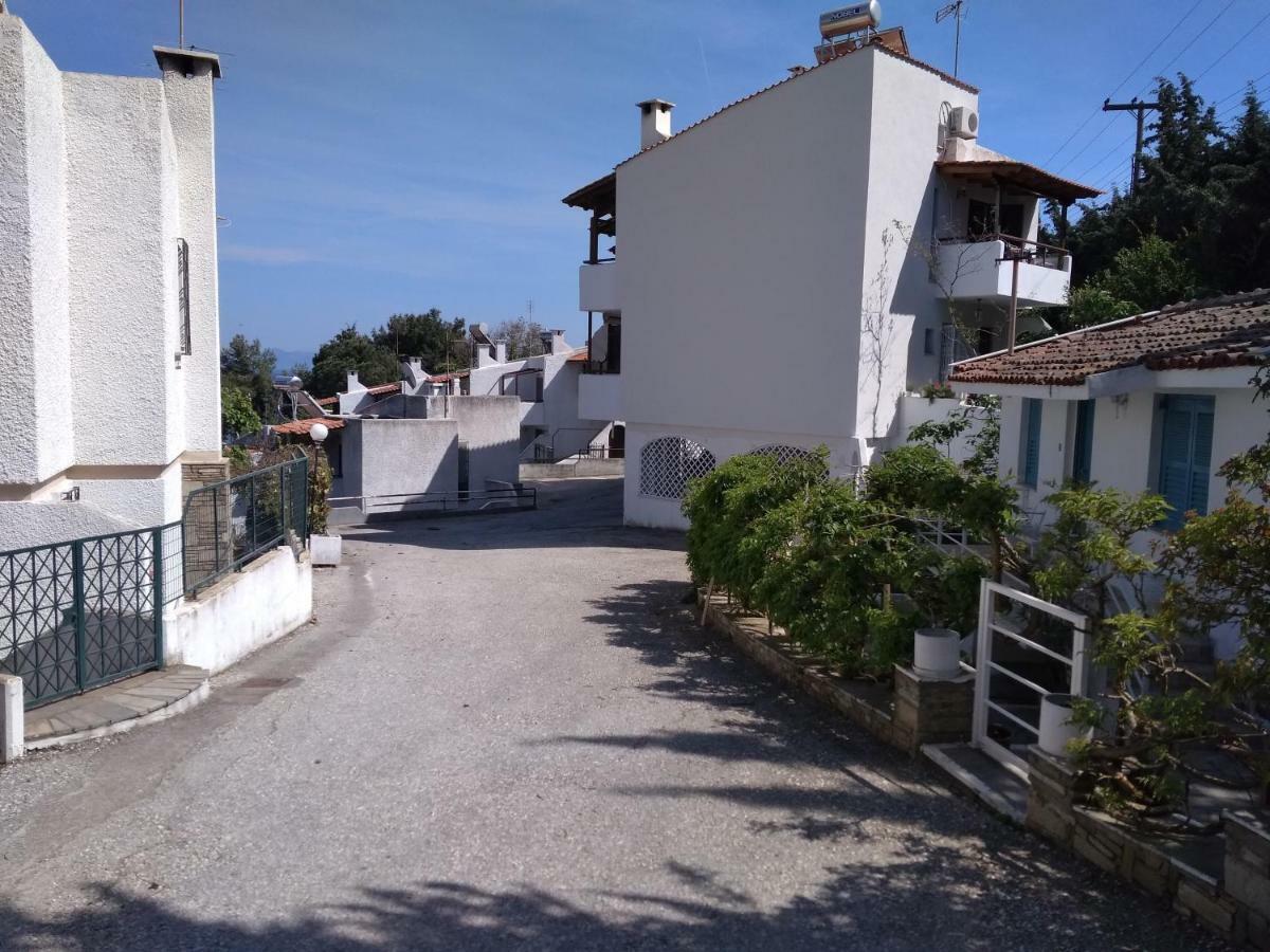 Evaliana Seaside Apartment Palaiontsiflikion Luaran gambar